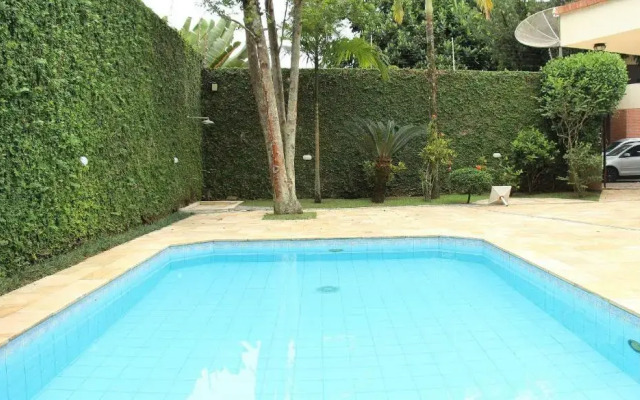 OBA 70 - Casa Juquey 50m praia