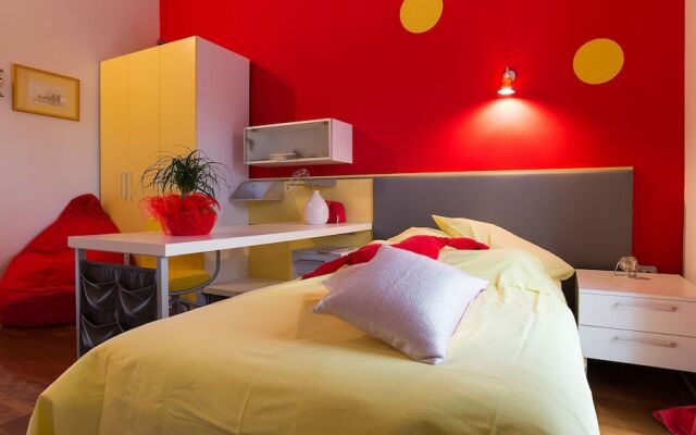 Villa Aylin, 5-bed, Next to the sea