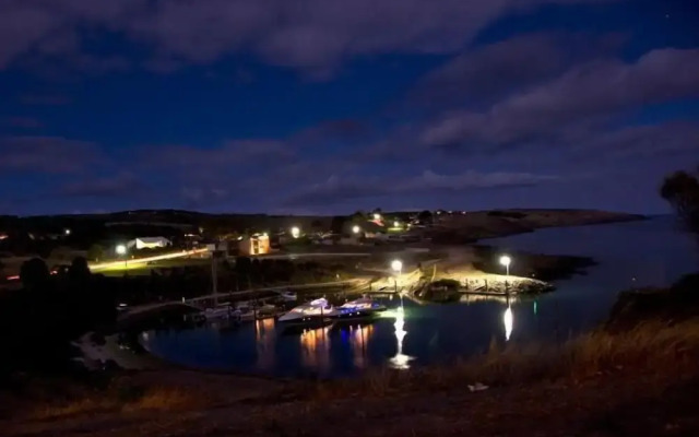 The Rookery at Christmas Cove