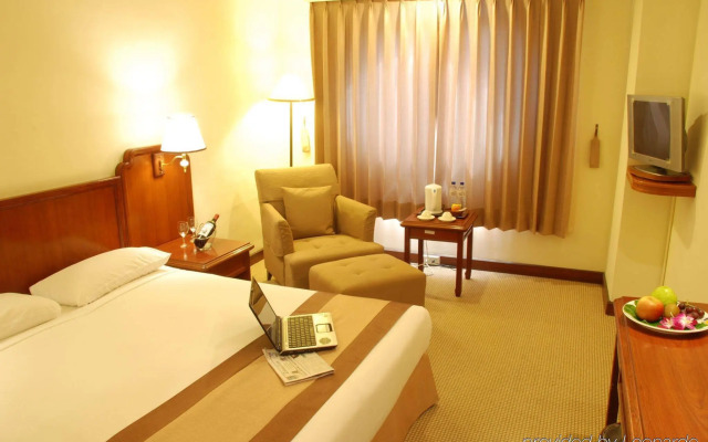 Marshal Hotel