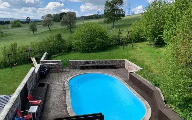 Graceful Holiday Home in Trois-ponts With Fenced Garden