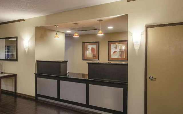 La Quinta Inn & Suites By Wyndham Davis