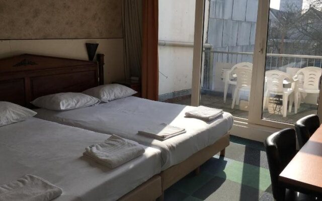 Hotel Amar