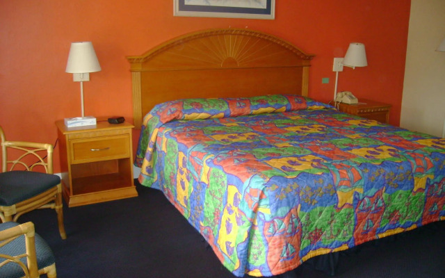 Royal Islander Hotel