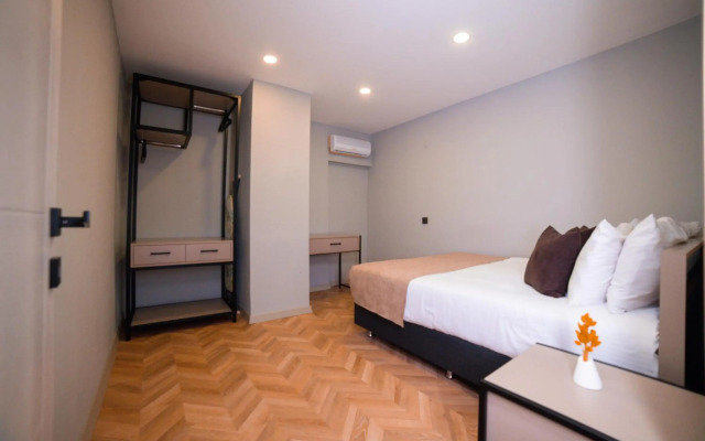 Moon Suites