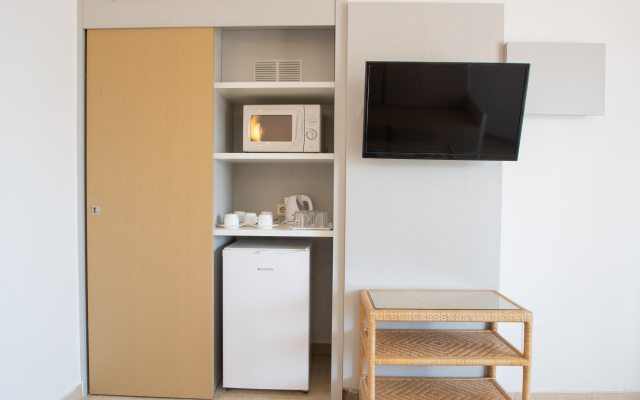 HL Club Playa Blanca Hotel