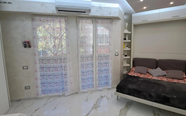 Sharon Apartment in Victoria Beach