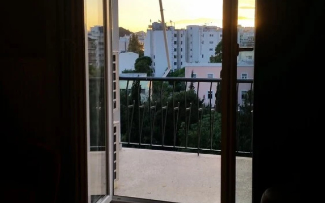 Luxurious 4 Bdrm 3Bath Apt 1- Athens