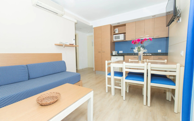 Aparthotel Flora