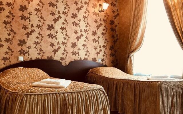 Legend Hotel