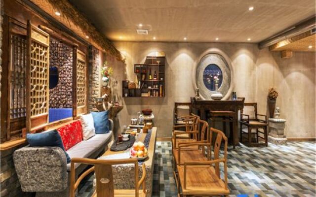 Lianshi Shanfang Guesthouse