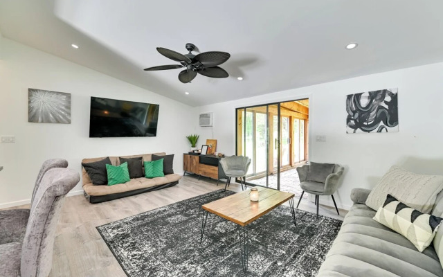 Catskills Family Retreat: Fishing & Hiking On-site