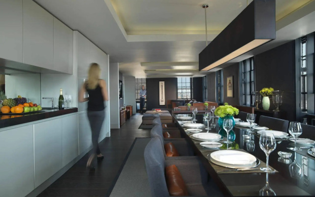 Grosvenor House Suites