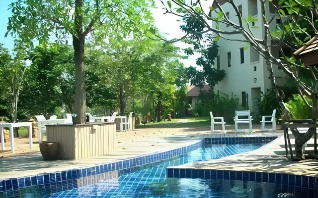 River Resort & Spa