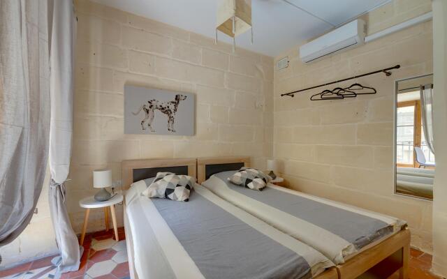 Central and Cosy 2BR Apartment in Valletta