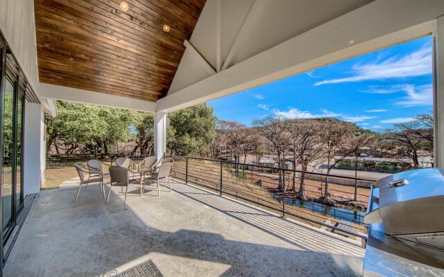 The White House on the Horseshoe