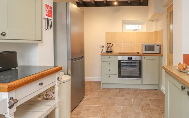 Rover Cottage