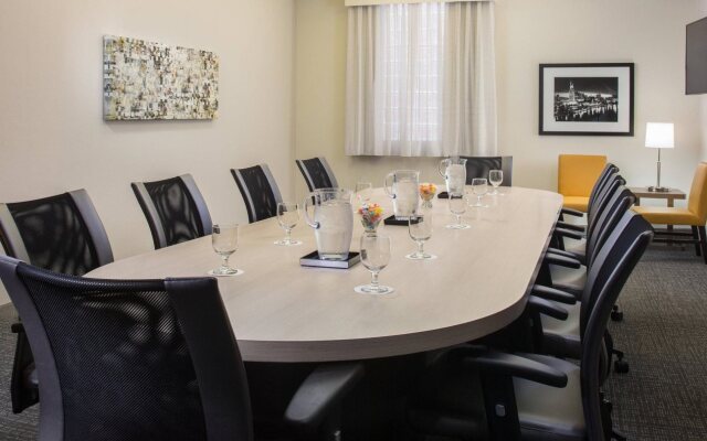 Courtyard By Marriott Nashville Downtown