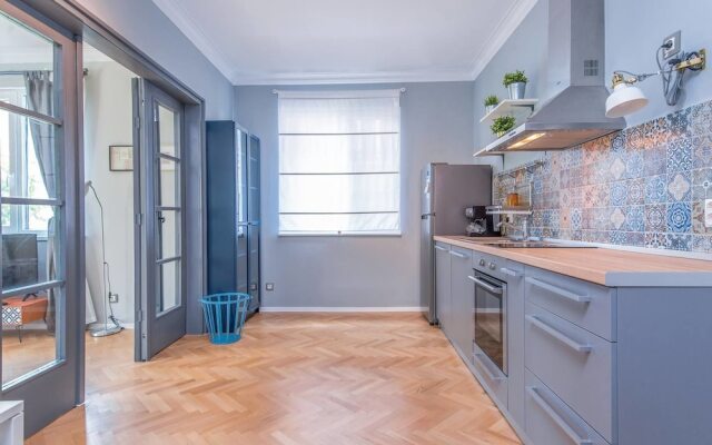 Fm Premium 2 Bdr Apartment Dondukov Blvd