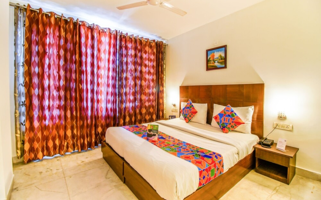 Fabhotel Mulberry Retreat I