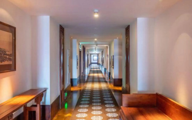Zeyun Hotel