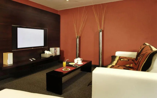 Hotel Mil 810