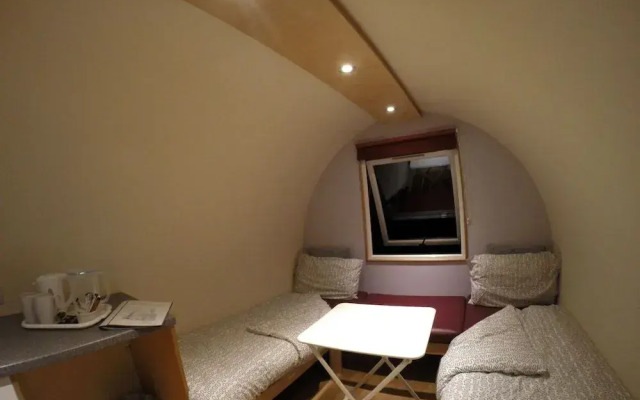 York Holiday & Cycle Stop