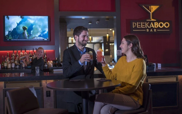 Oak Grove Racing Gaming & Hotel