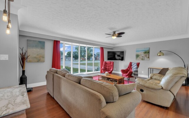 Park Bungalow #4 - Seacliff Beach Suites
