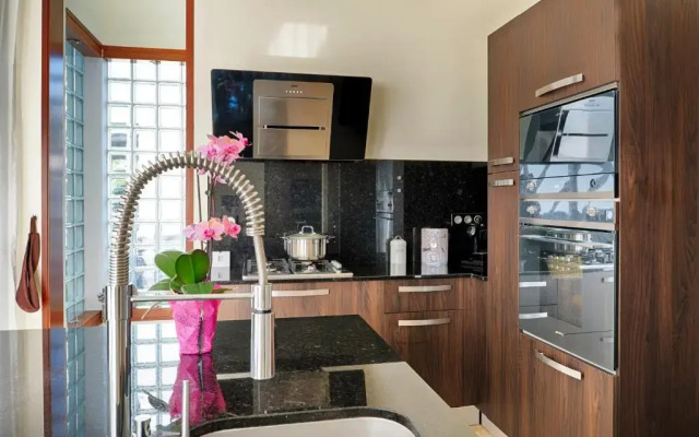 Villa Isis à L Entre-Deux avec piscine pour 7 personnes