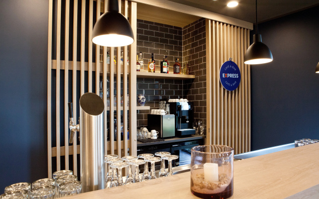 Holiday Inn Express & Suites Basel Allschwil by IHG