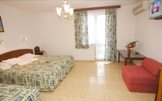 Family Hotel Orfei