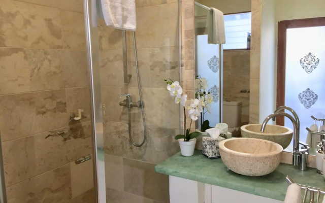 Beachside 3 with Private heated plunge pool