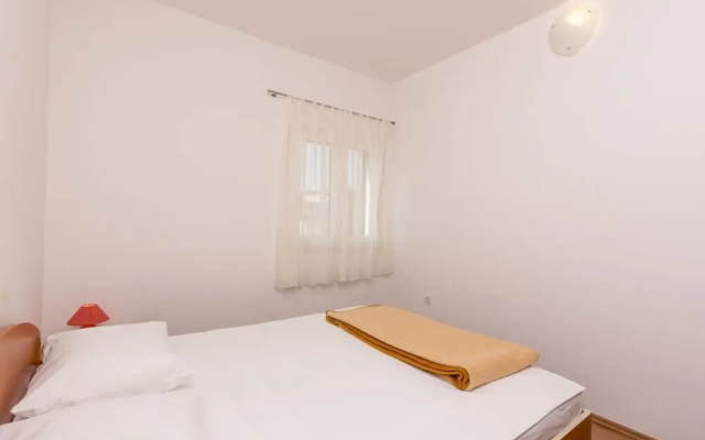 Apartments Frane