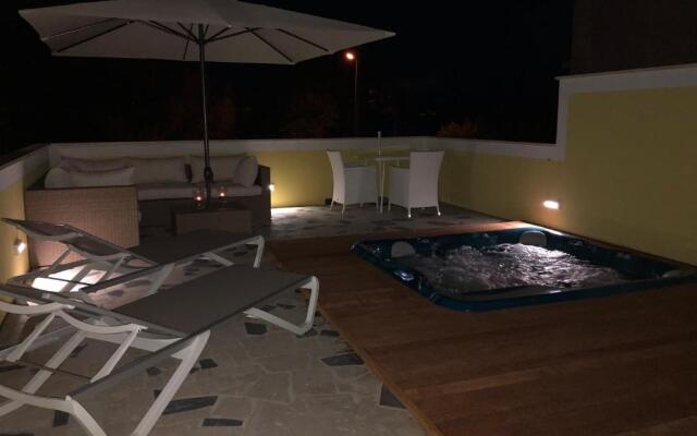 Apartments & Rooms Marina