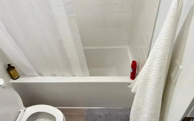 Modern Condo in the Heart of Calgary
