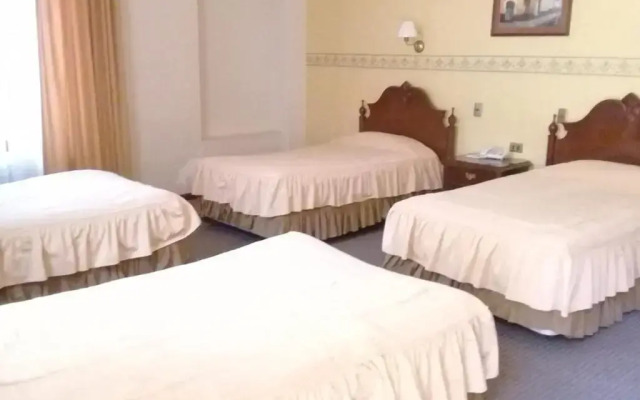 Paola Hostal