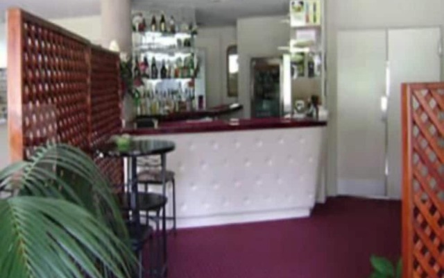 River Park Motor Inn