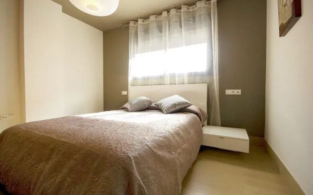Apartamentos 16:9 Suites Almería