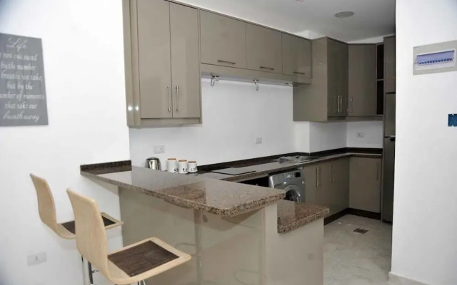 Amazing one Bedroom Apartment in Amman, Elwebdah 2