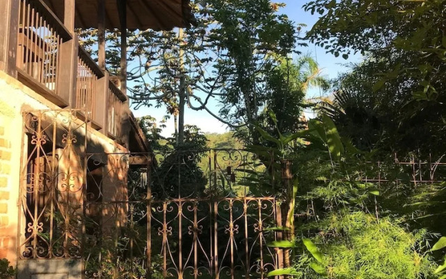 Viga Vieja el Jardin By Nomad Guru