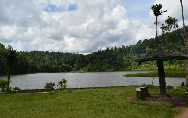 Augusta Sukabumi Hotel