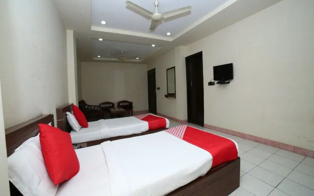 OYO 1067 Hotel Surbhi