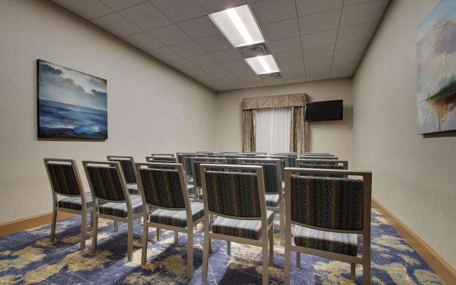 Hampton Inn Sneads Ferry North Topsail Beach