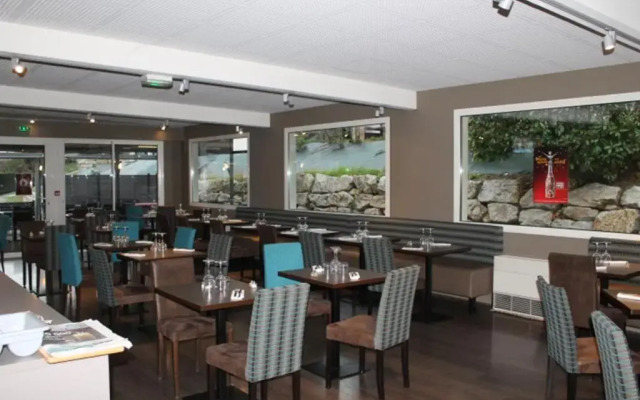 Brit Hotel Guinguet' - Lyon L'Arbresle