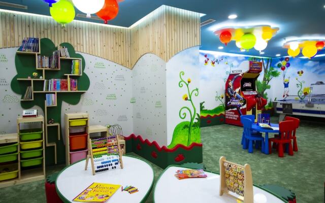 Holiday Inn Suites Kuwait by IHG