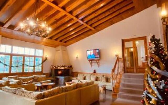Milionis Forest Hotel