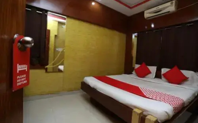 OYO 28644 Hotel Nilanjana