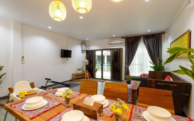 Singharaj House