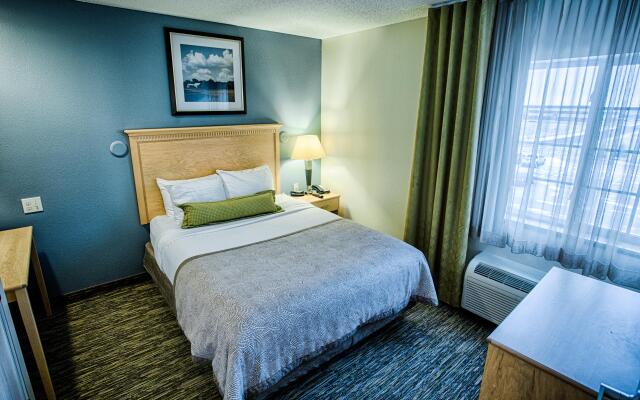 Candlewood Suites Fargo-N. Dakota State University by IHG